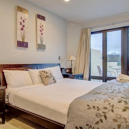 Lakefront Luxury Penthouse Central Queenstown Extérieur photo