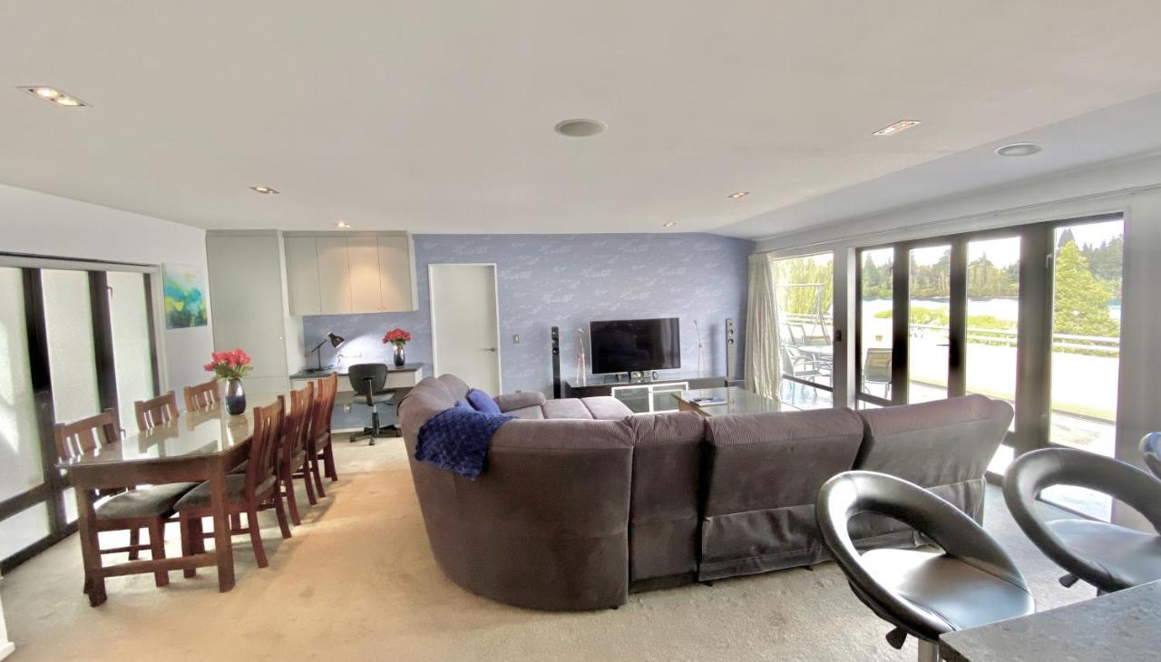 Lakefront Luxury Penthouse Central Queenstown Extérieur photo