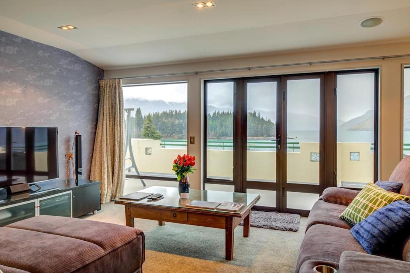 Lakefront Luxury Penthouse Central Queenstown Extérieur photo
